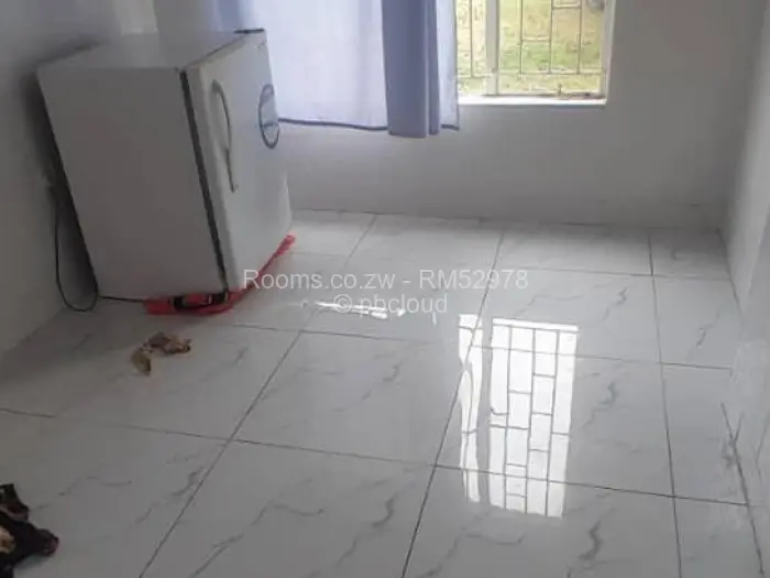 Room to Rent in Matidoda, Harare