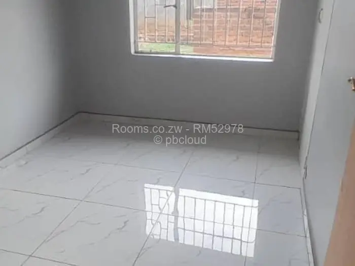 Room to Rent in Matidoda, Harare
