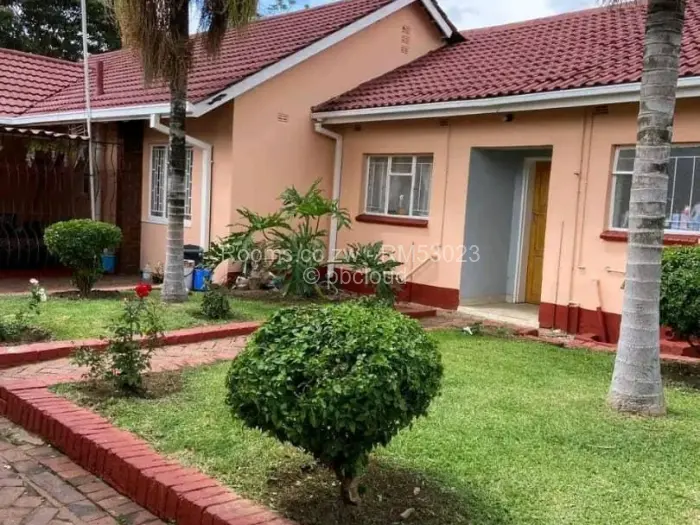 Room to Rent in Ashdown Park, Harare