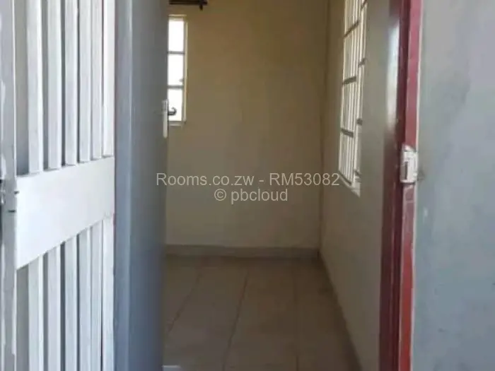 Room to Rent in Madokero Estates, Harare