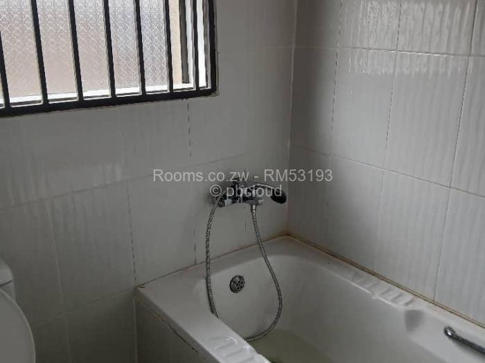 Room to Rent in Ashdown Park, Harare