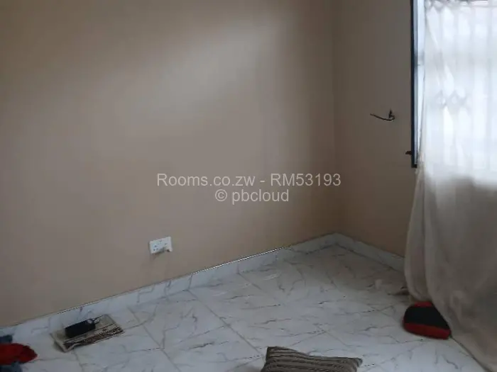 Room to Rent in Ashdown Park, Harare