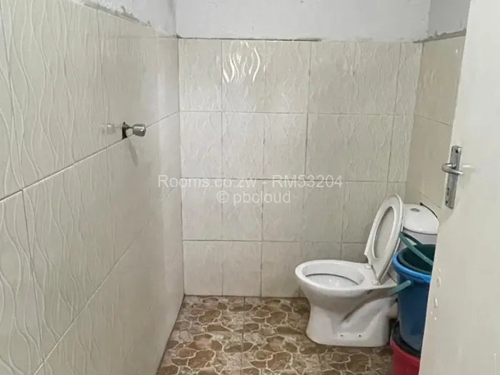Room to Rent in Emerald Hill, Harare