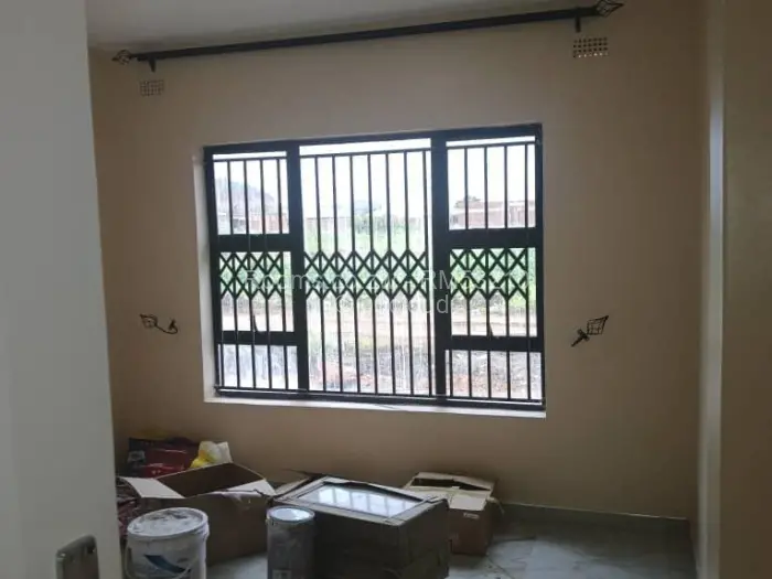 Room to Rent in Warren Park, Harare