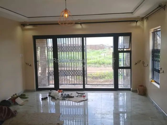 Room to Rent in Warren Park, Harare