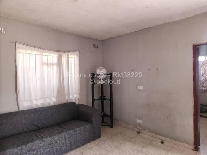 Room to Rent in Dawnview Park, Harare