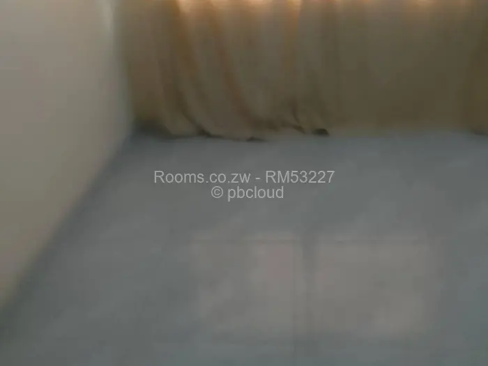 Room to Rent in Waterfalls, Harare