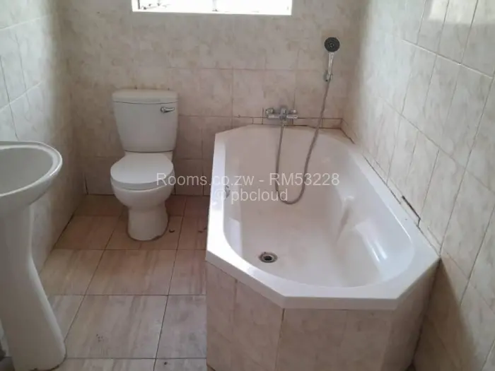 Room to Rent in Mufakose, Harare