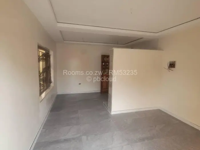 Room to Rent in Madokero Estates, Harare