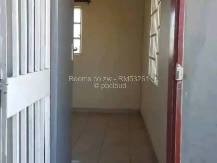 Room to Rent in Madokero Estates, Harare