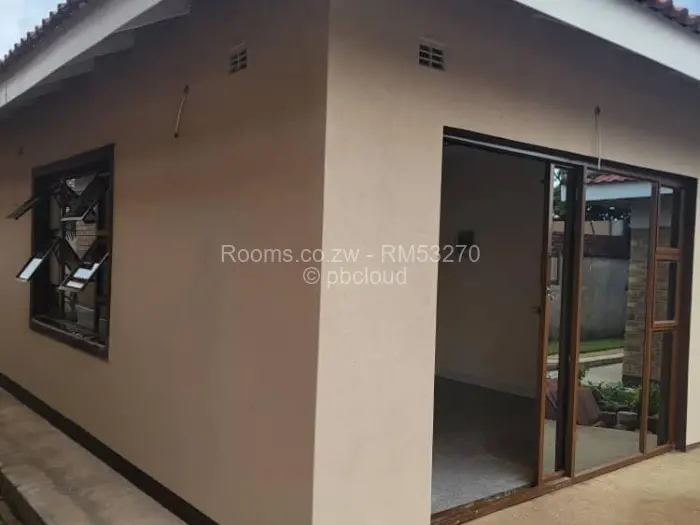 Room to Rent in Madokero Estates, Harare