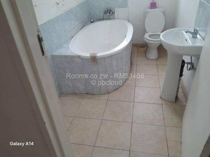 Room to Rent in Madokero Estates, Harare