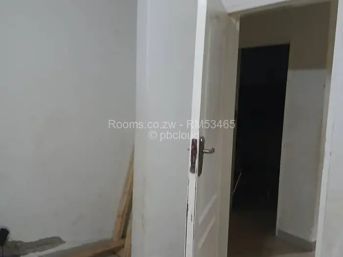 Room to Rent in Madokero Estates, Harare