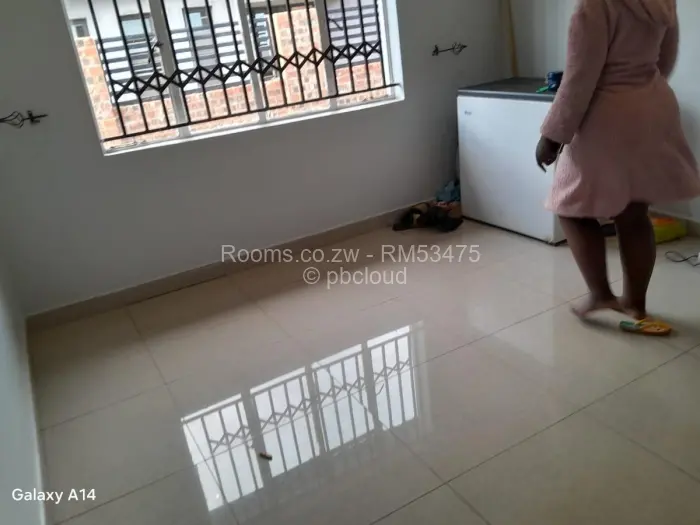 Room to Rent in Madokero Estates, Harare