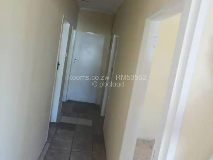 Room to Rent in Waterfalls, Harare