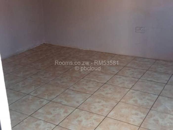 Room to Rent in Westlea, Harare