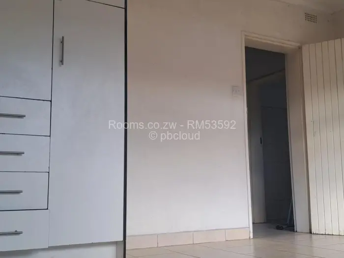 Room to Rent in Eastlea, Harare