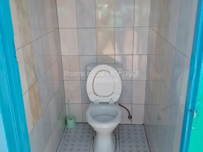 Room to Rent in Waterfalls, Harare