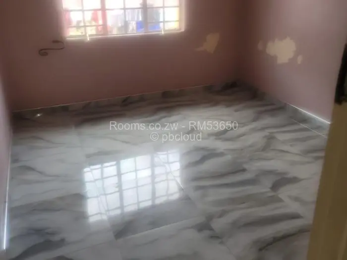 Room to Rent in Waterfalls, Harare