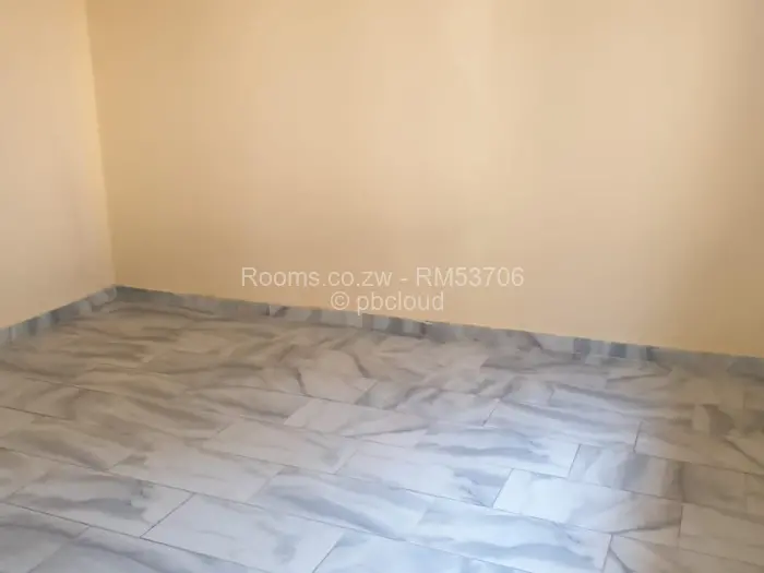 Room to Rent in Queensdale, Harare