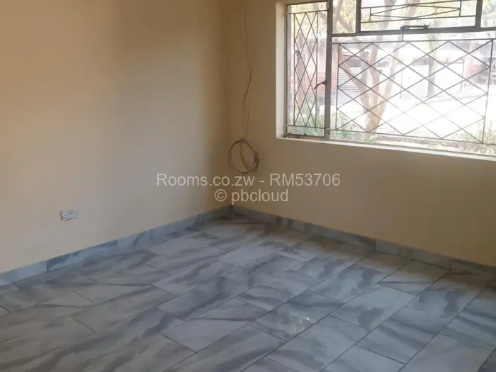 Room to Rent in Queensdale, Harare