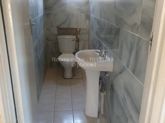 Room to Rent in Queensdale, Harare