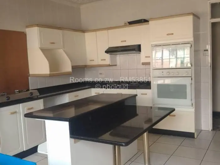 Room to Rent in Warren Park, Harare