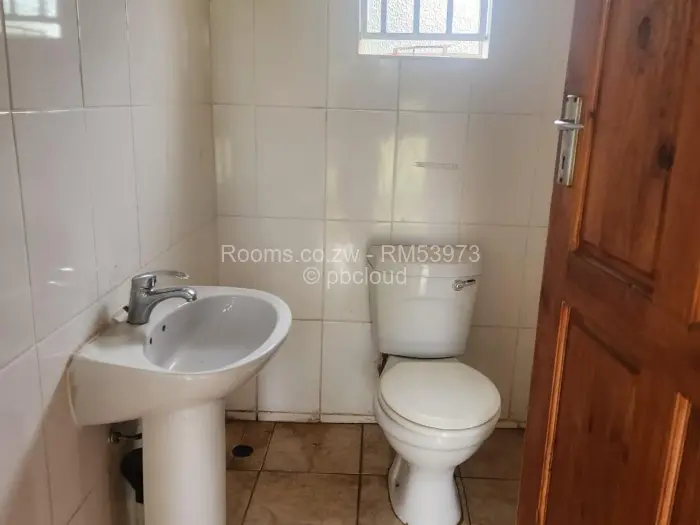 Room to Rent in Mabelreign, Harare