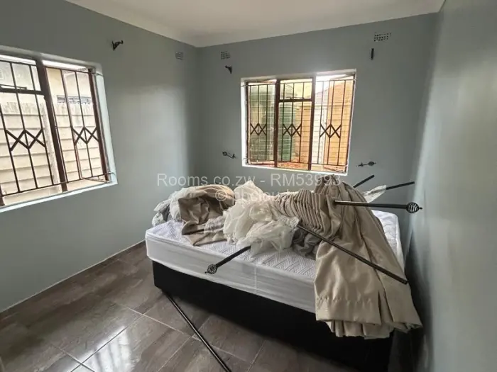Room to Rent in Budiriro, Harare