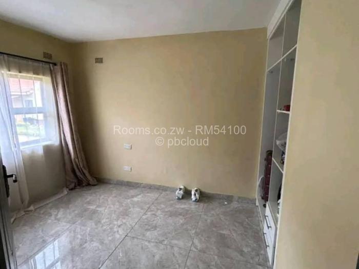Room to Rent in Madokero Estates, Harare