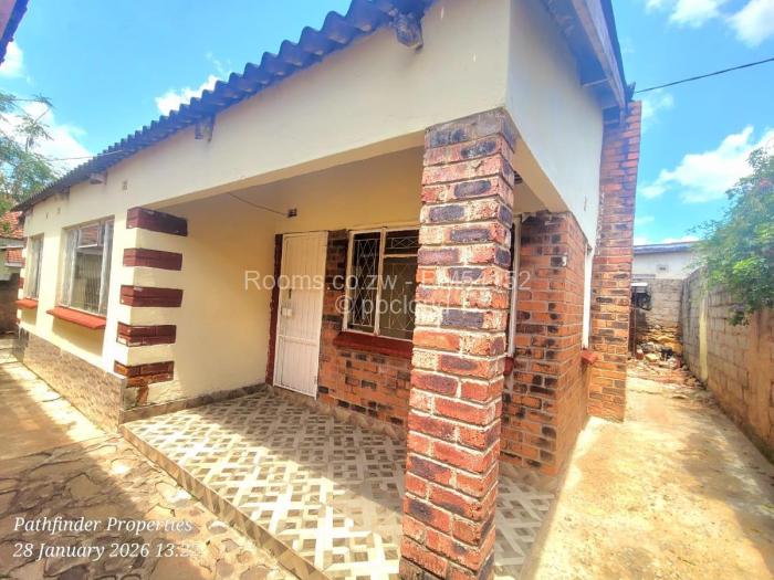 Room to Rent in Westlea, Harare