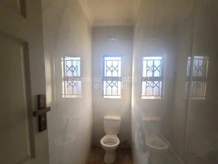Room to Rent in Kuwadzana, Harare
