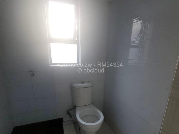 Room to Rent in Madokero Estates, Harare