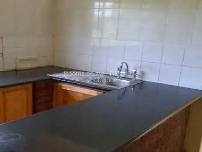 Room to Rent in Avondale West, Harare