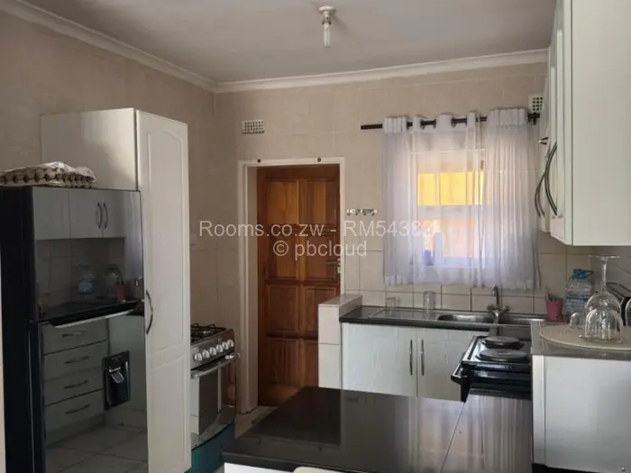 Room to Rent in Madokero Estates, Harare