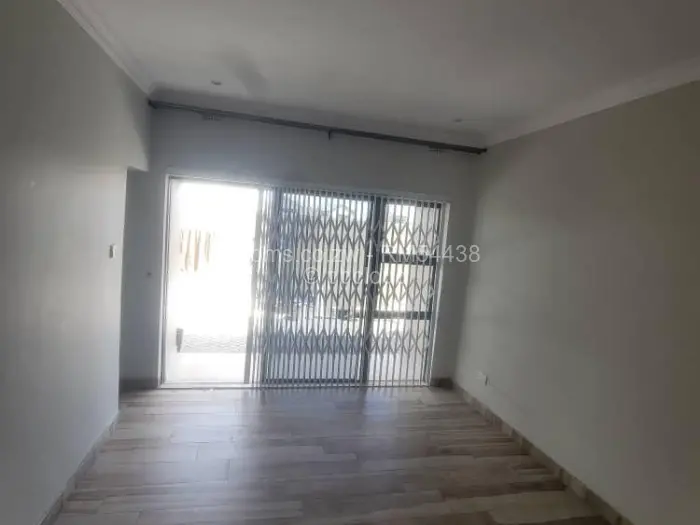 Room to Rent in Madokero Estates, Harare