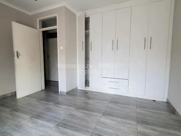 Room to Rent in Ashdown Park, Harare