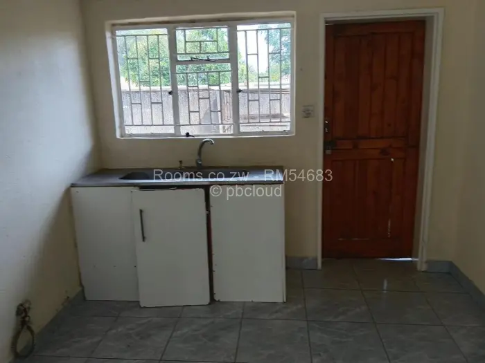 Room to Rent in Prospect, Harare