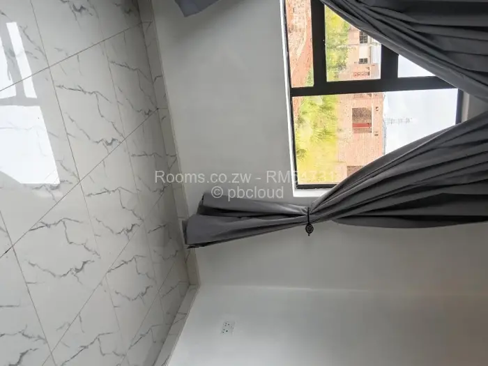 Room to Rent in Mahatshula, Bulawayo