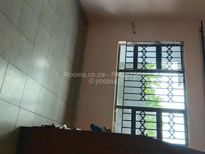 Room to Rent in Madokero Estates, Harare