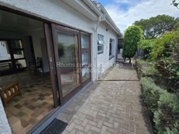 Room to Rent in Greendale, Harare