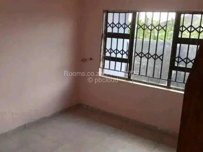 Room to Rent in Madokero Estates, Harare