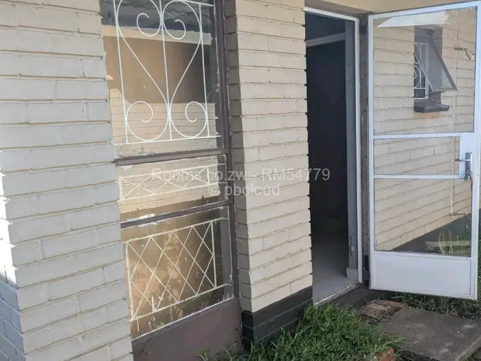 Room to Rent in Marlborough, Harare