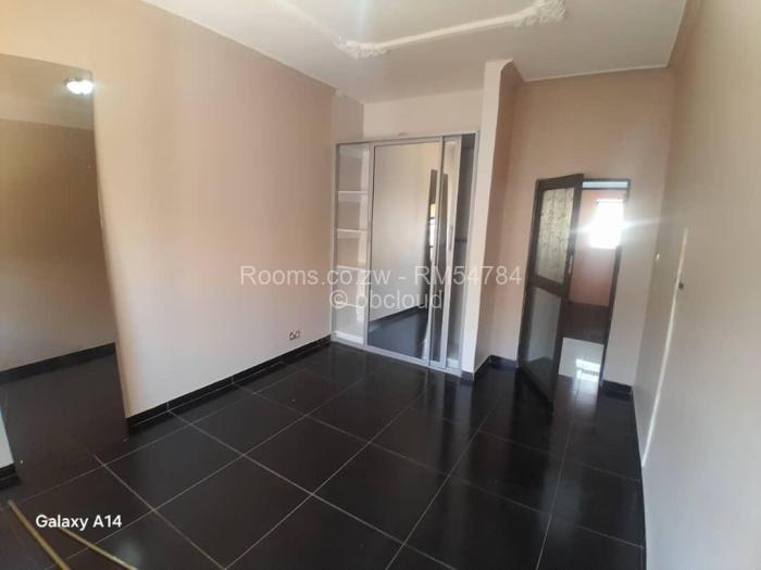 Room to Rent in Ashdown Park, Harare