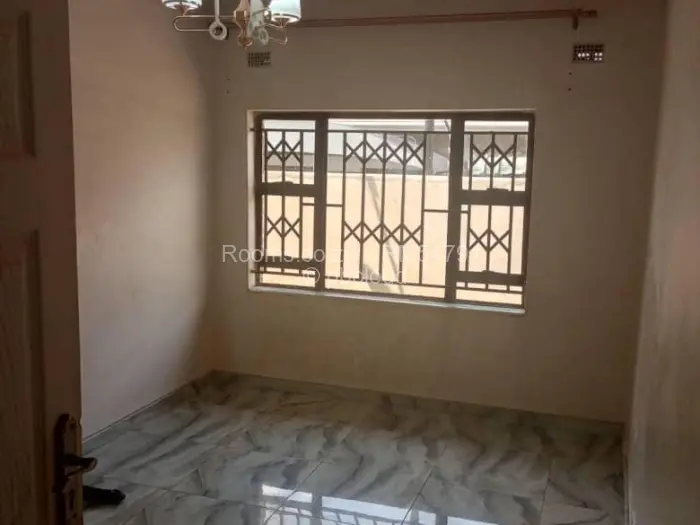 Room to Rent in Madokero Estates, Harare