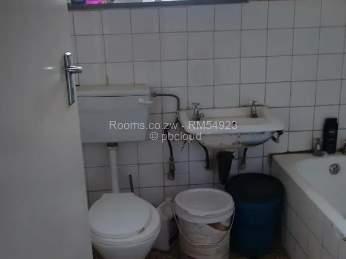 Room to Rent in Mabelreign, Harare