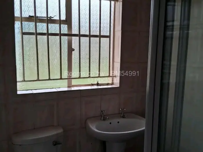 Room to Rent in Tynwald, Harare
