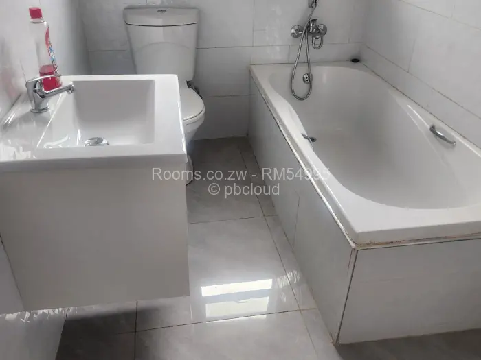 Room to Rent in Aspindale Park, Harare