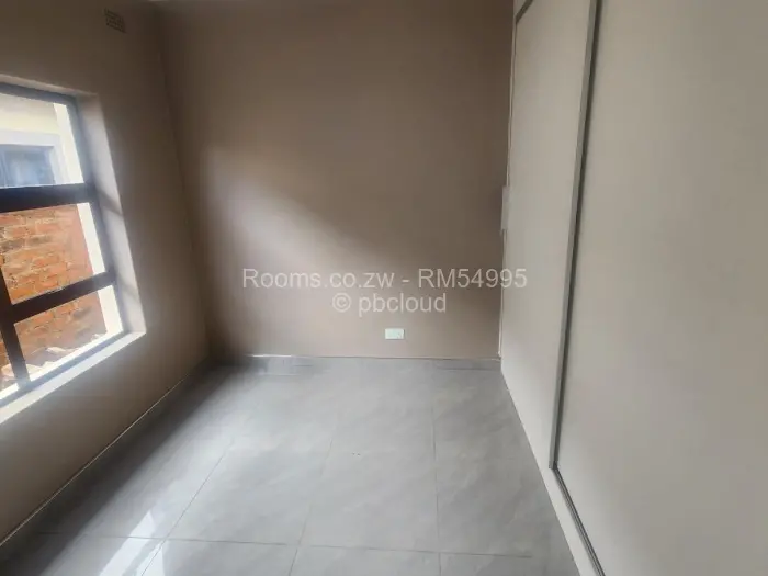 Room to Rent in Aspindale Park, Harare