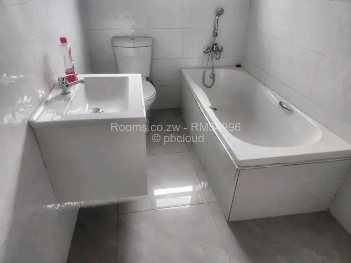 Room to Rent in Aspindale Park, Harare